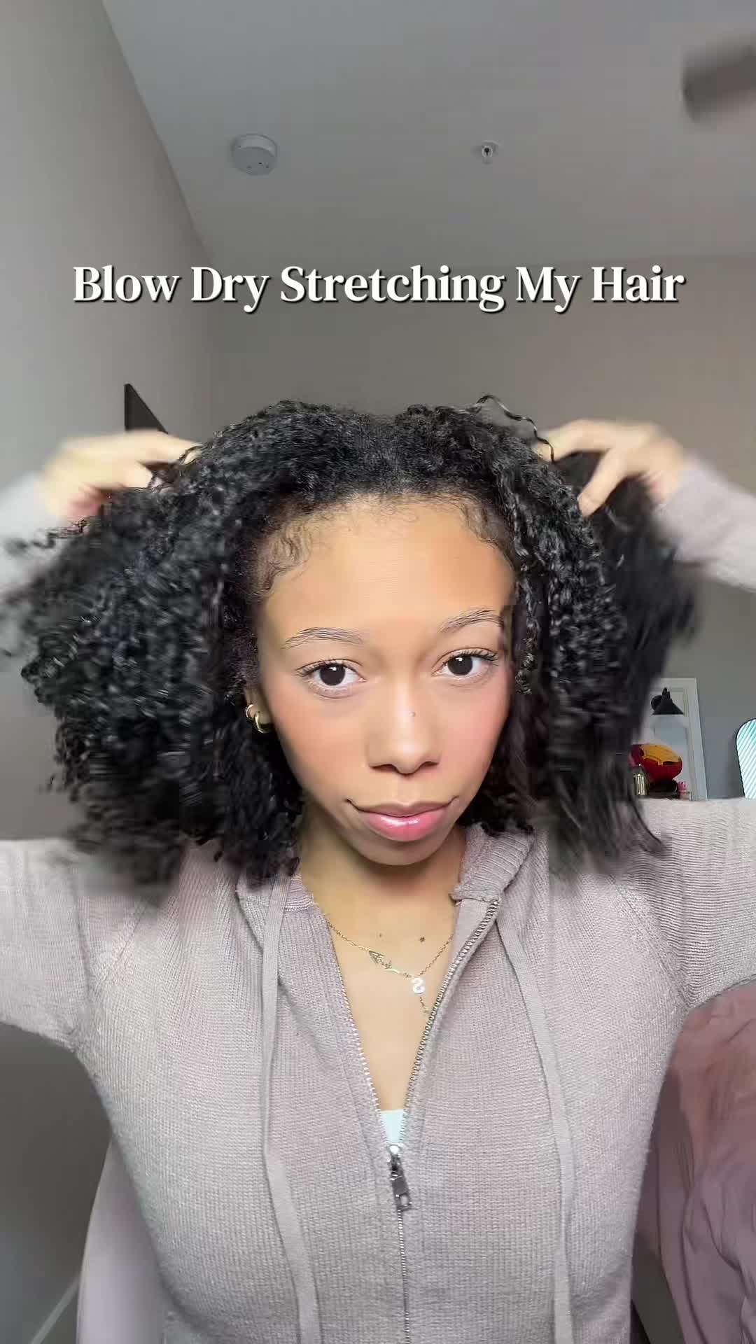 @AYSIA NICOLE
