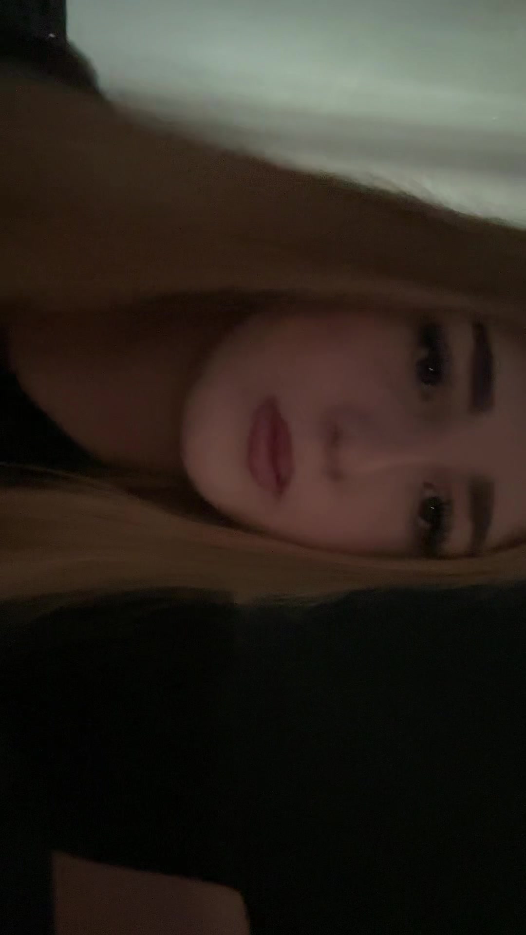 @esmaeee