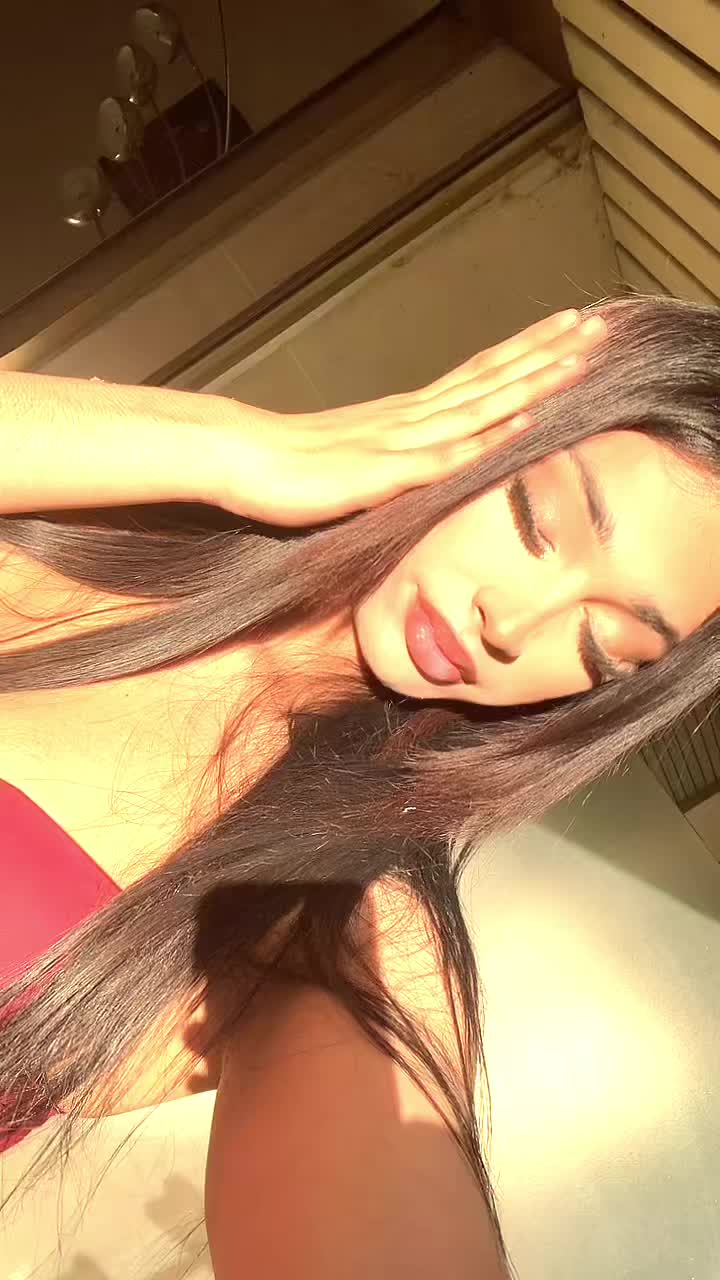 @djennashetna