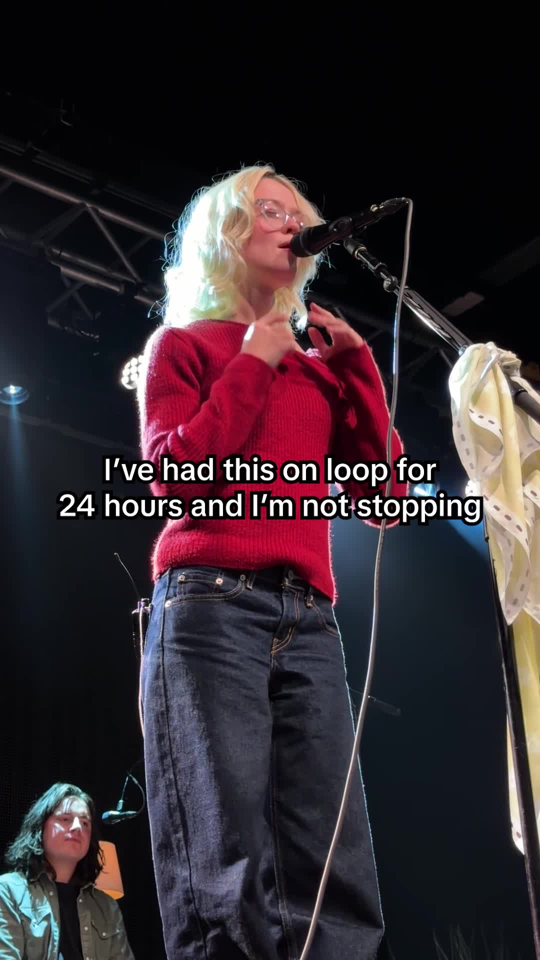 @Maisie Peters on stage