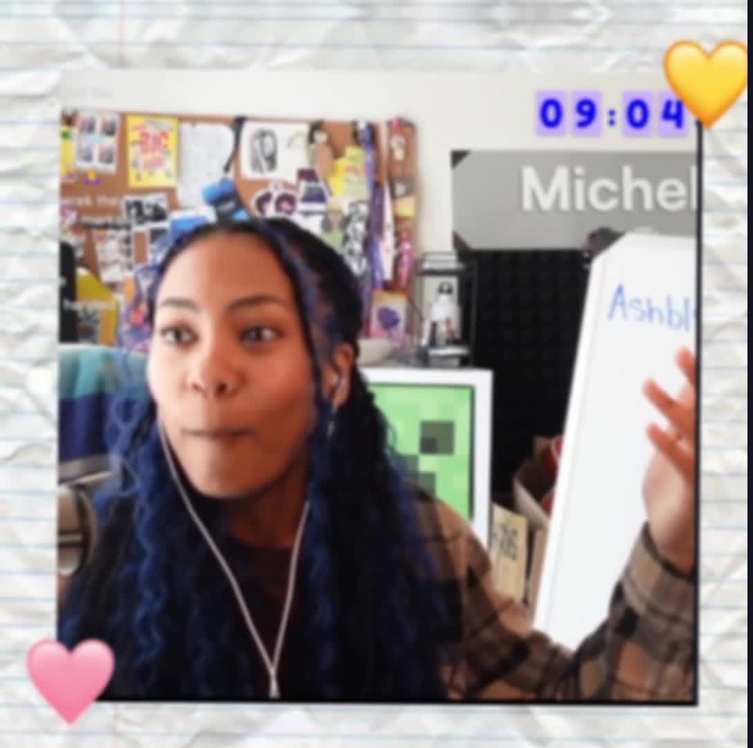 @emi🌸🖇️