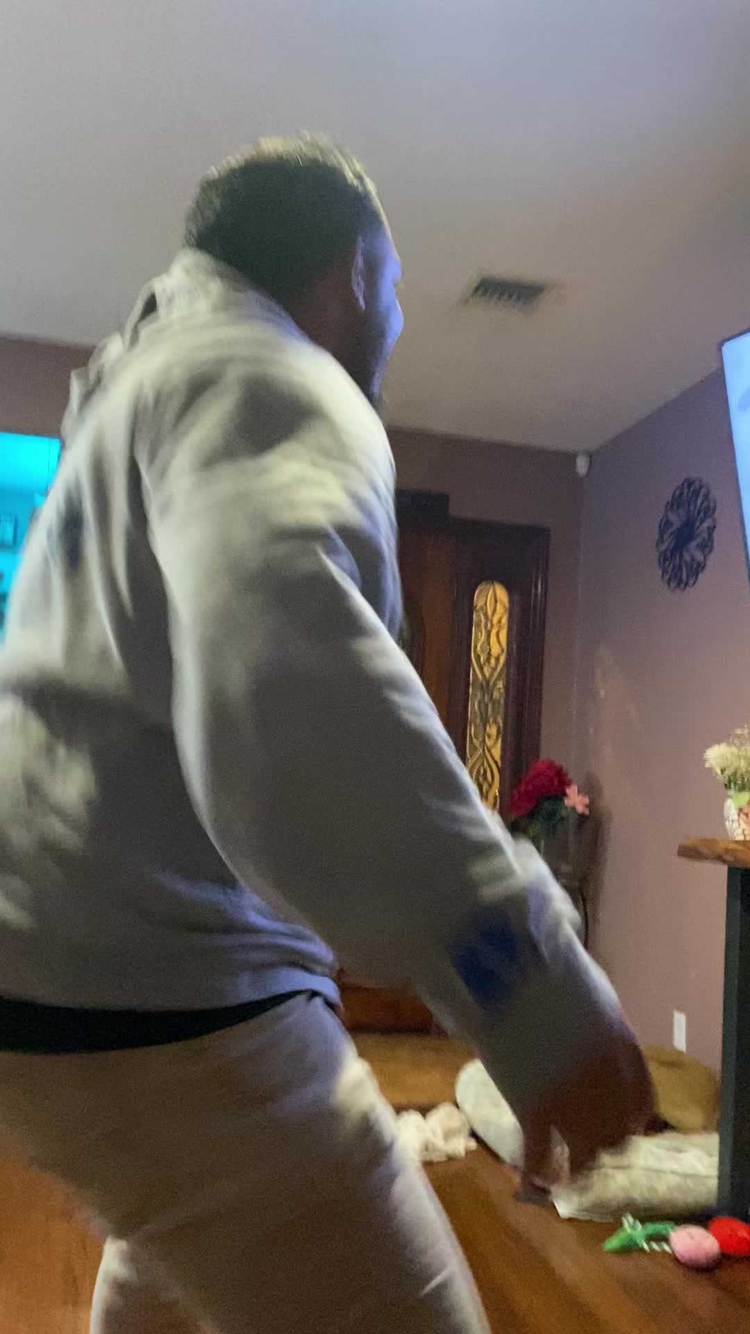 @Momo