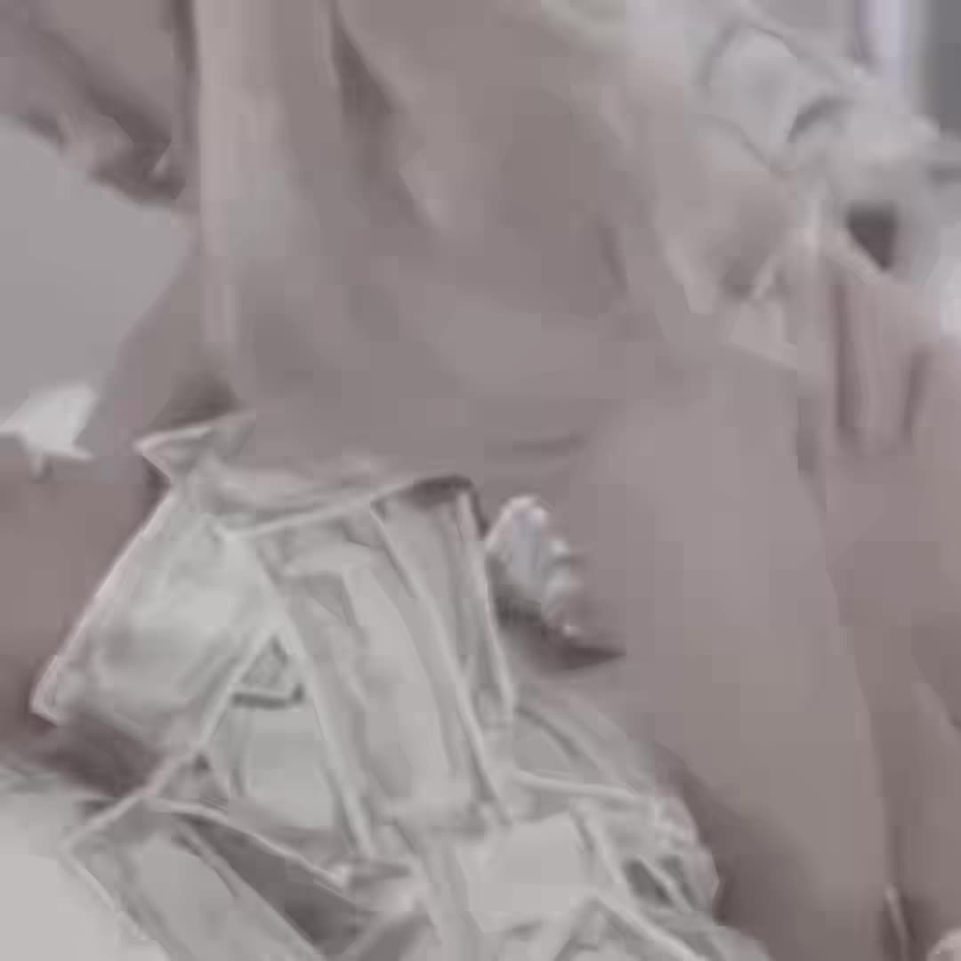 @𝓛