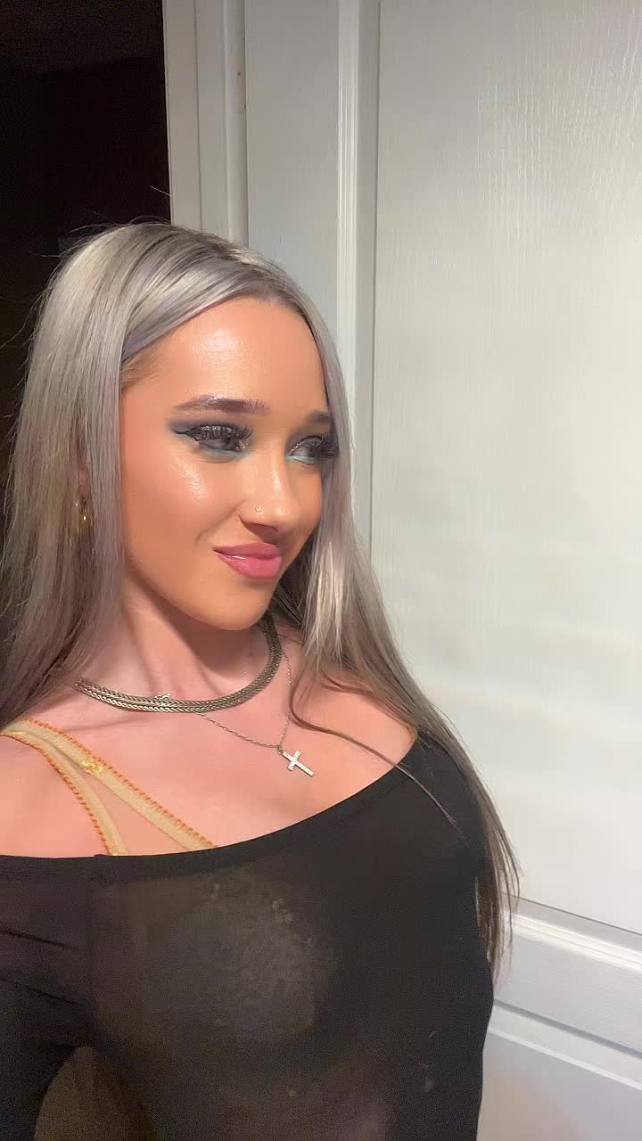 @Adriana