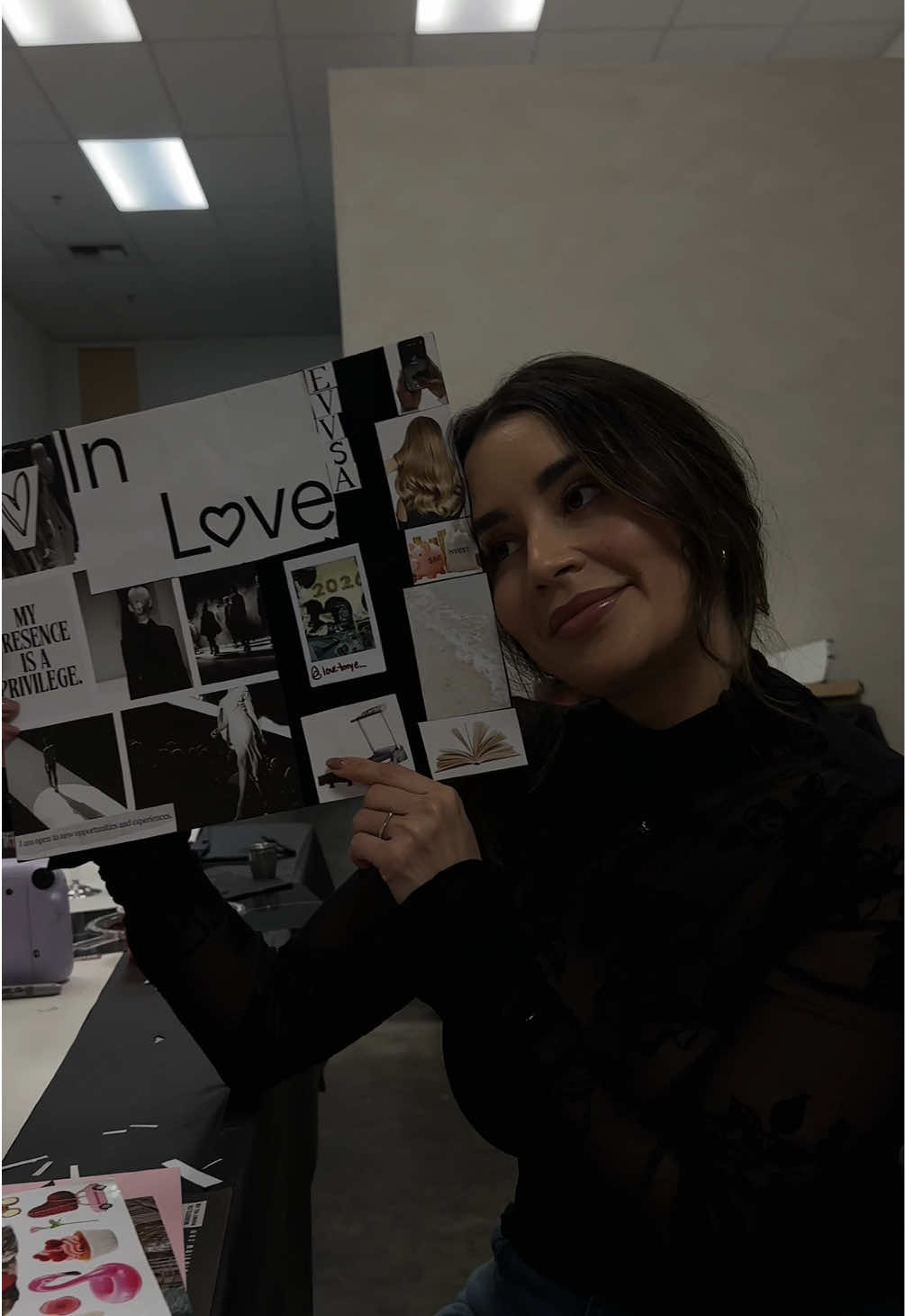 @Lovetonye_