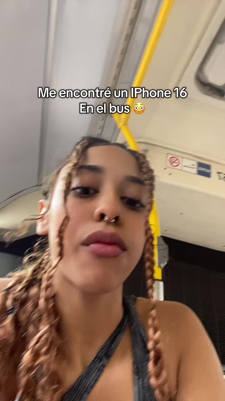 @QueenFarahona