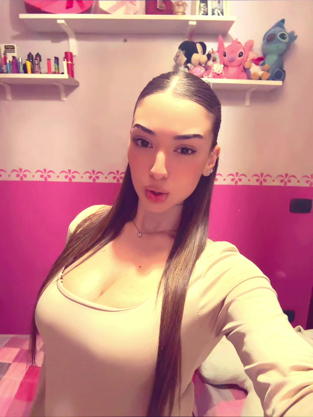 @𝟐𝟒