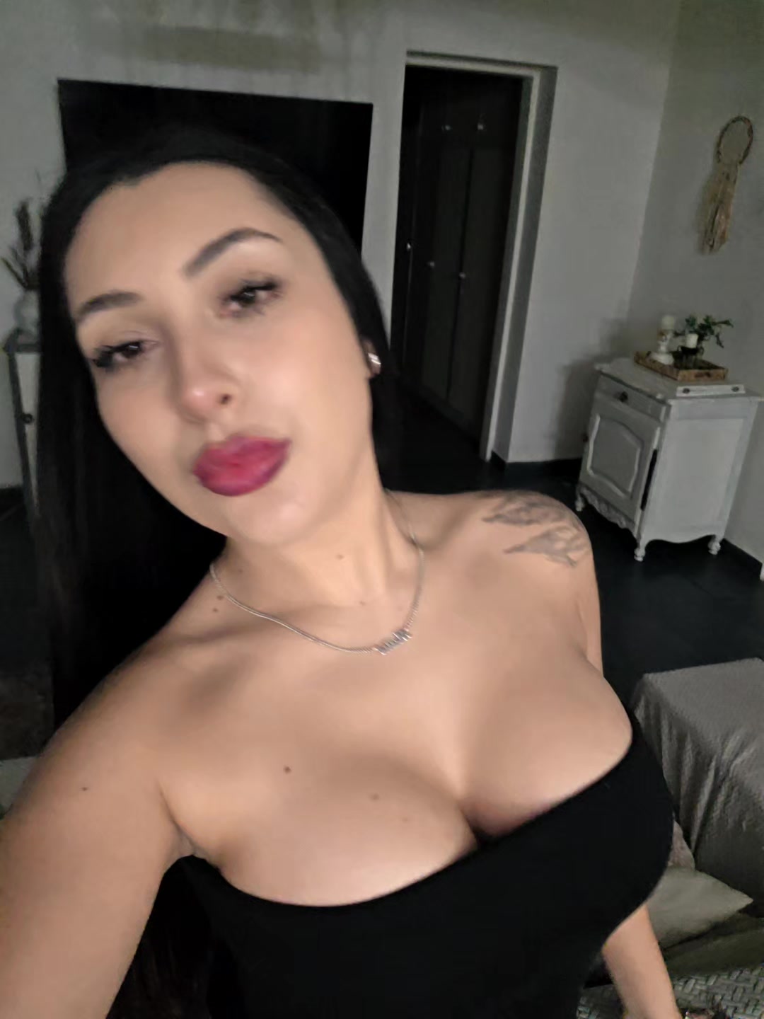 @Mai