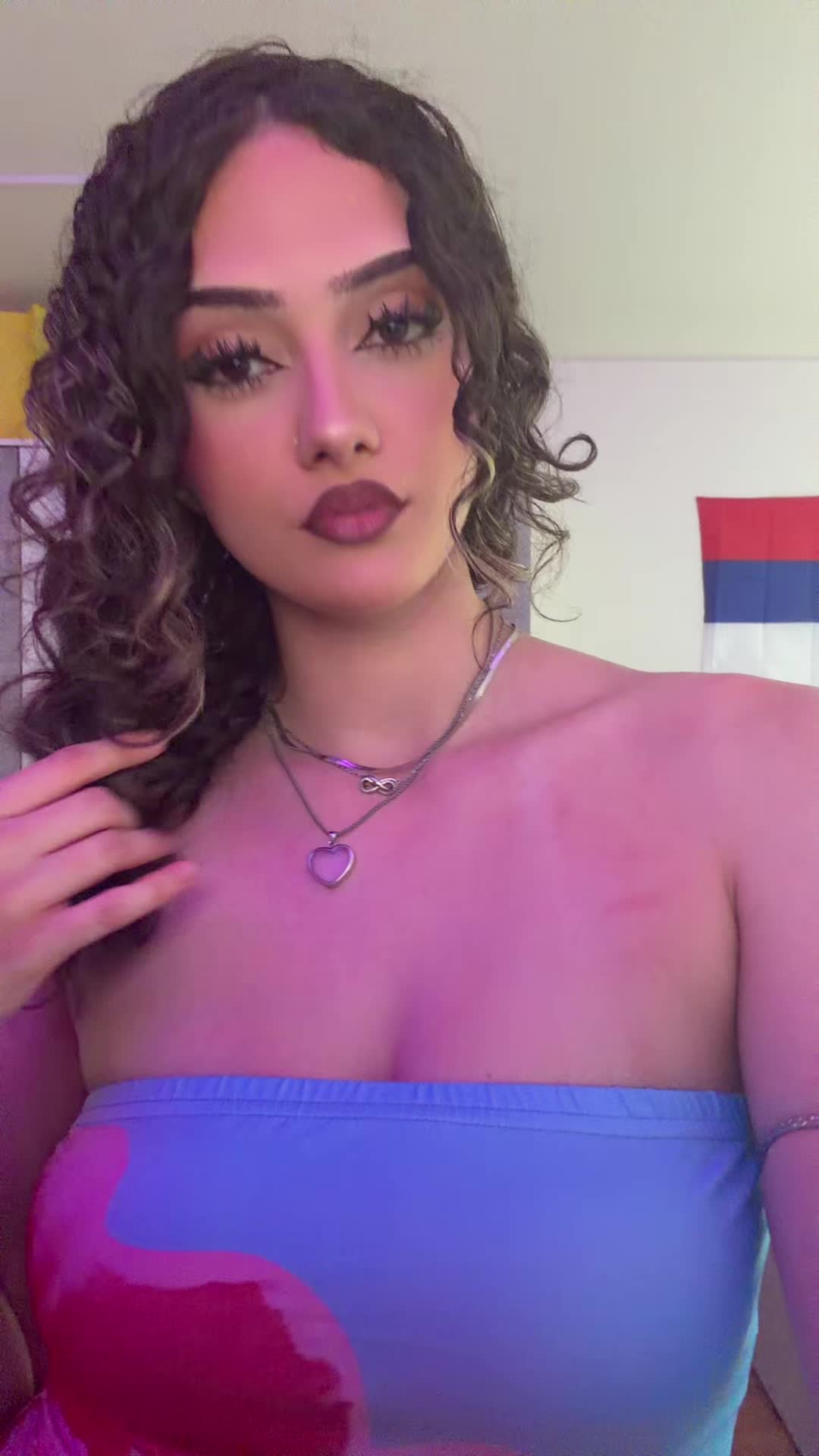 @𝐚𝐧𝐚