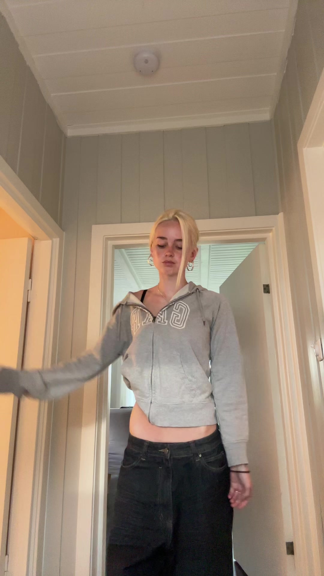 @Nora<3