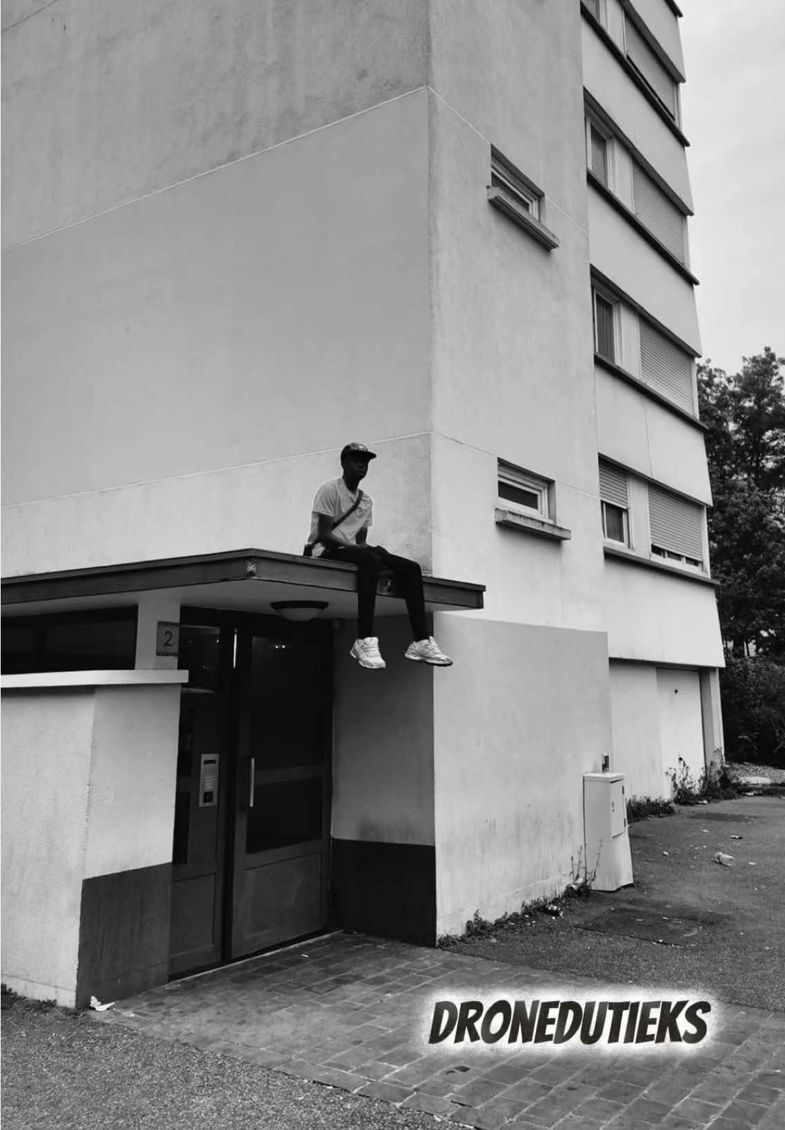 @DroneDuTieks 🏢📍