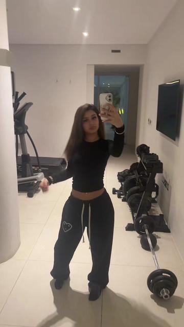 @youdontknowme