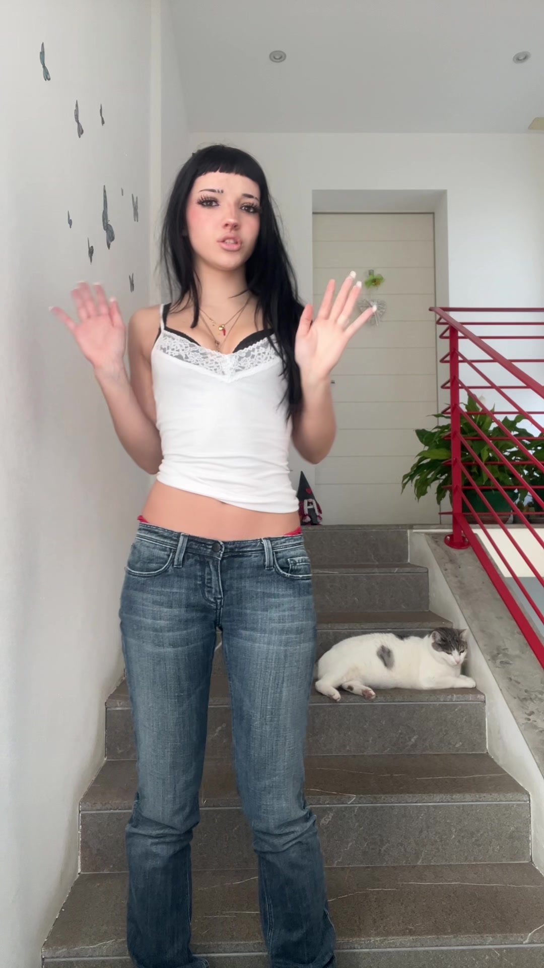@moky_