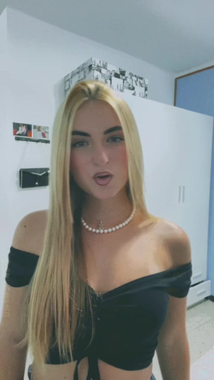 @𝓐ᥫ᭡.