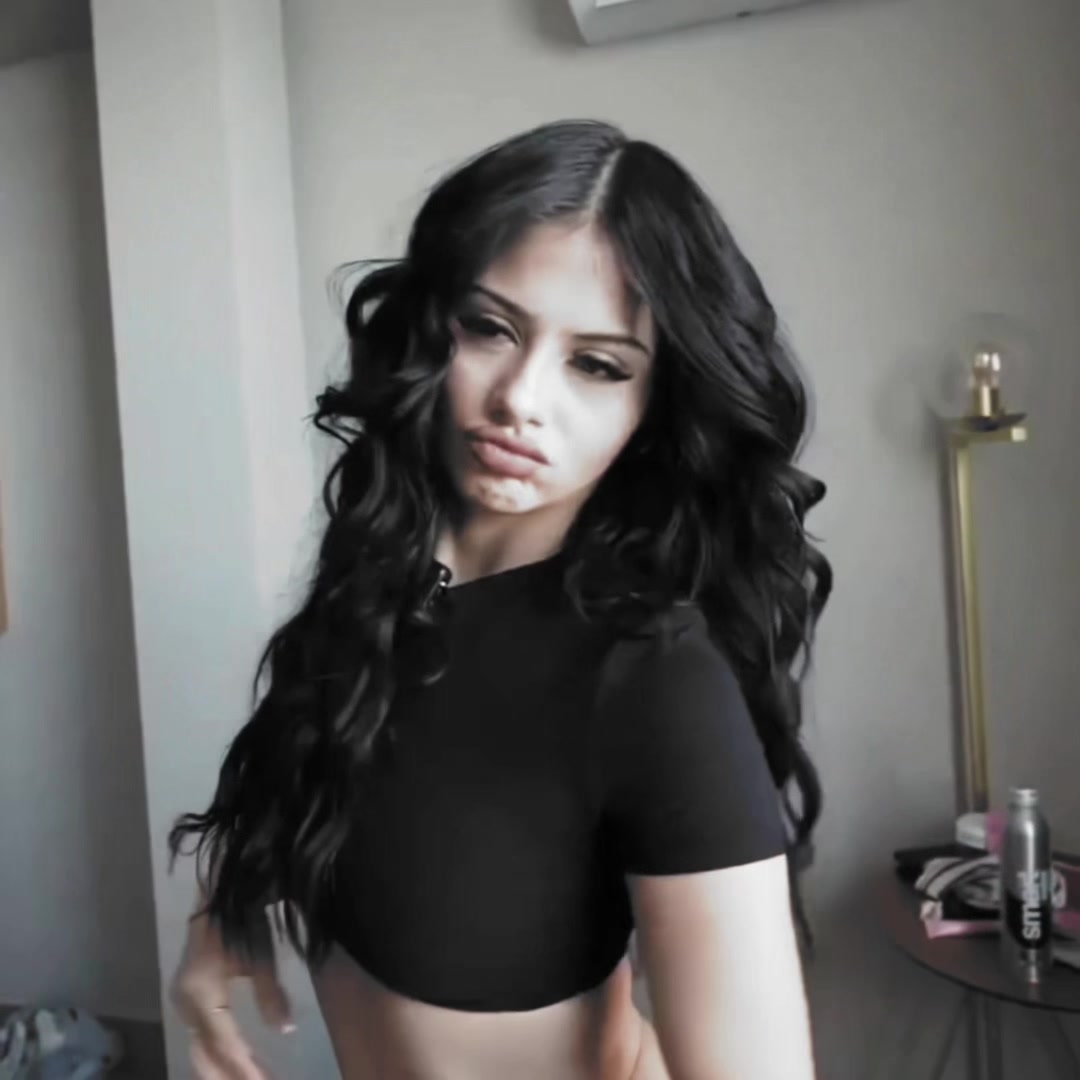 @fntcharli