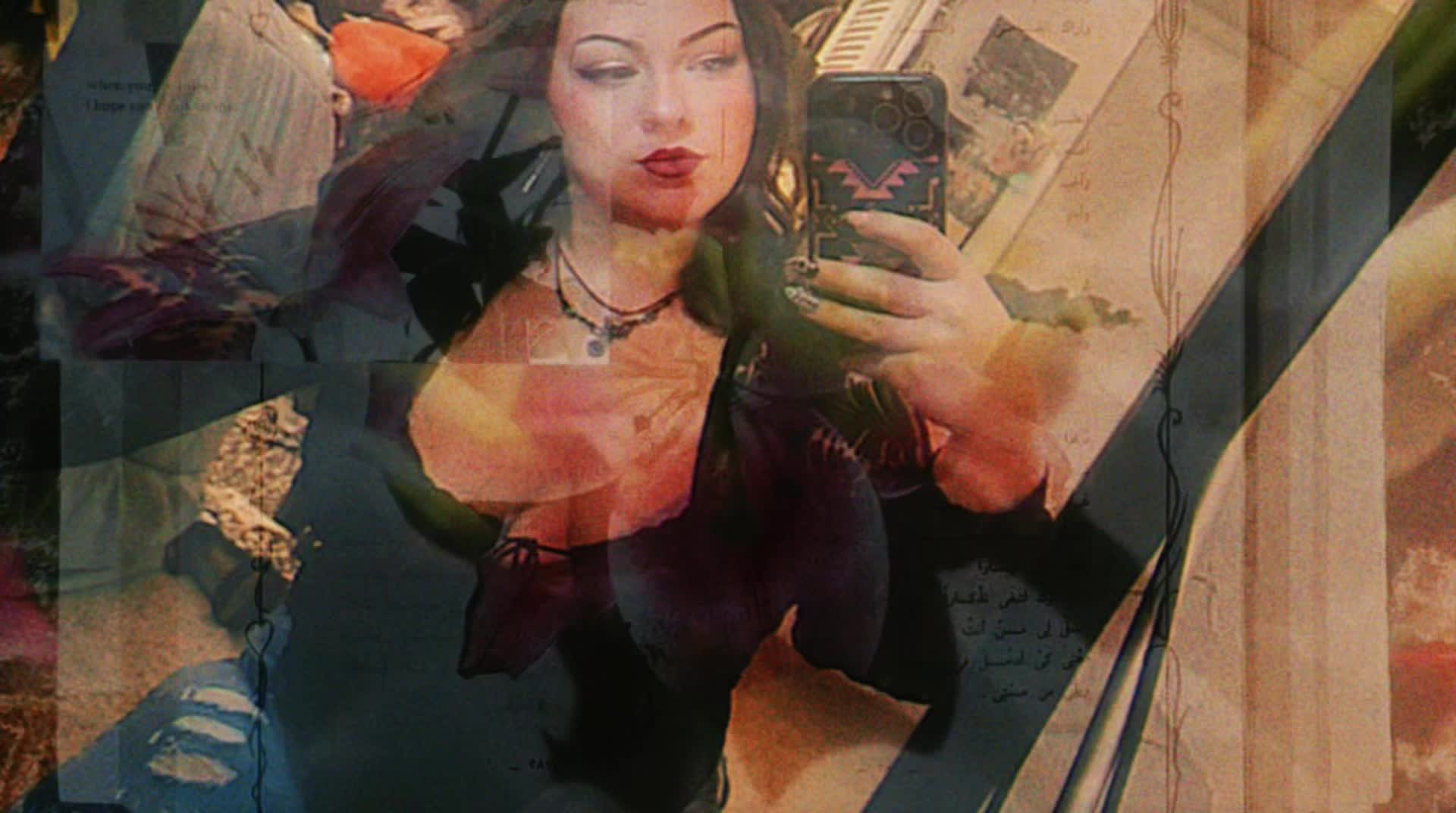 @Adrienne🖤🪭⛓️