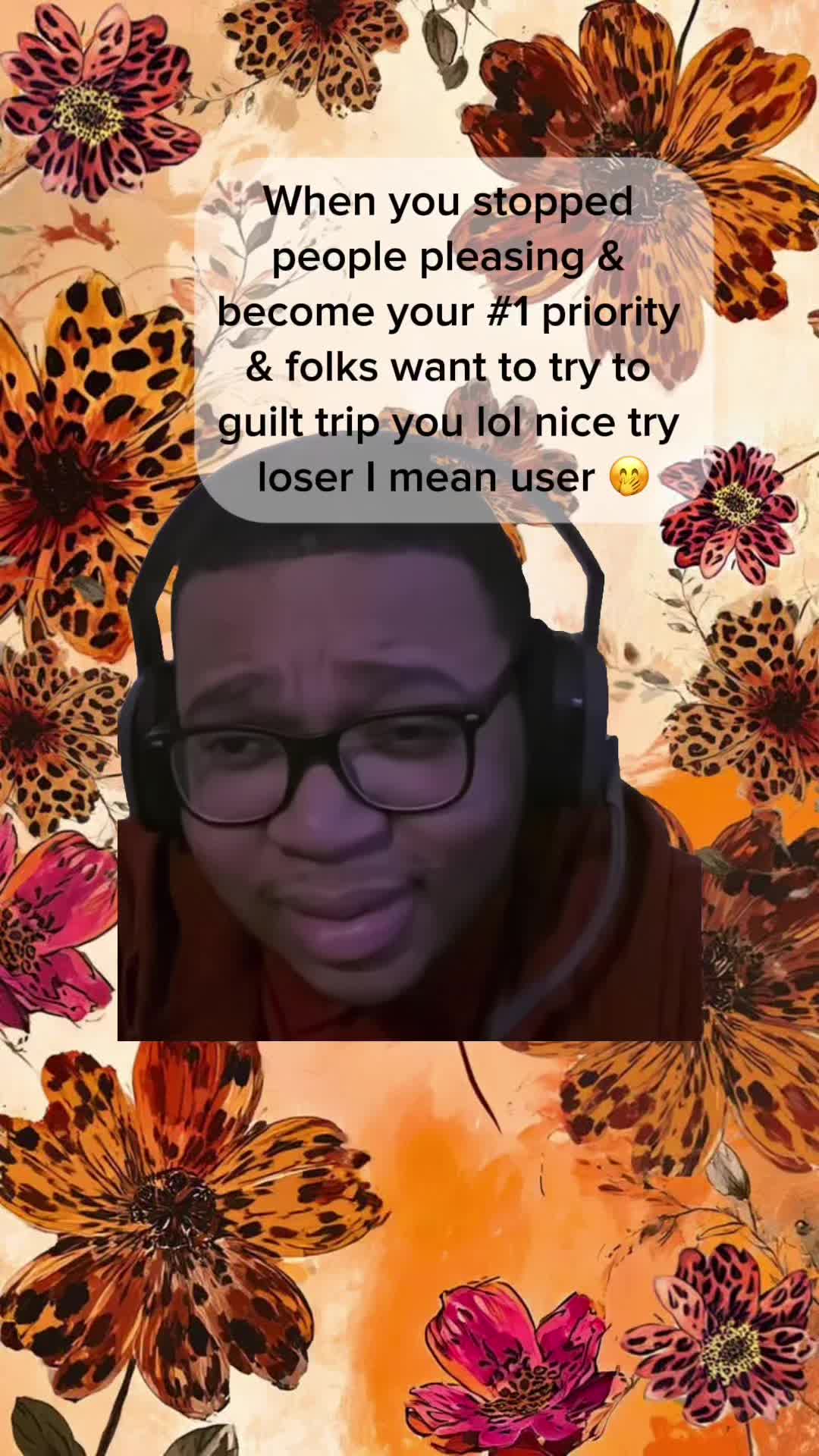 @_thebeezkneez
