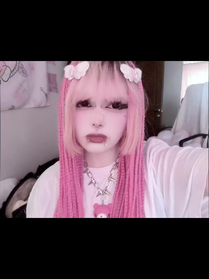 @✞