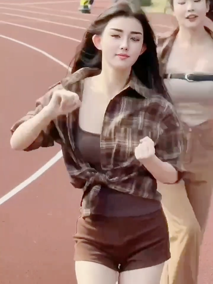 @sarvenaz.model