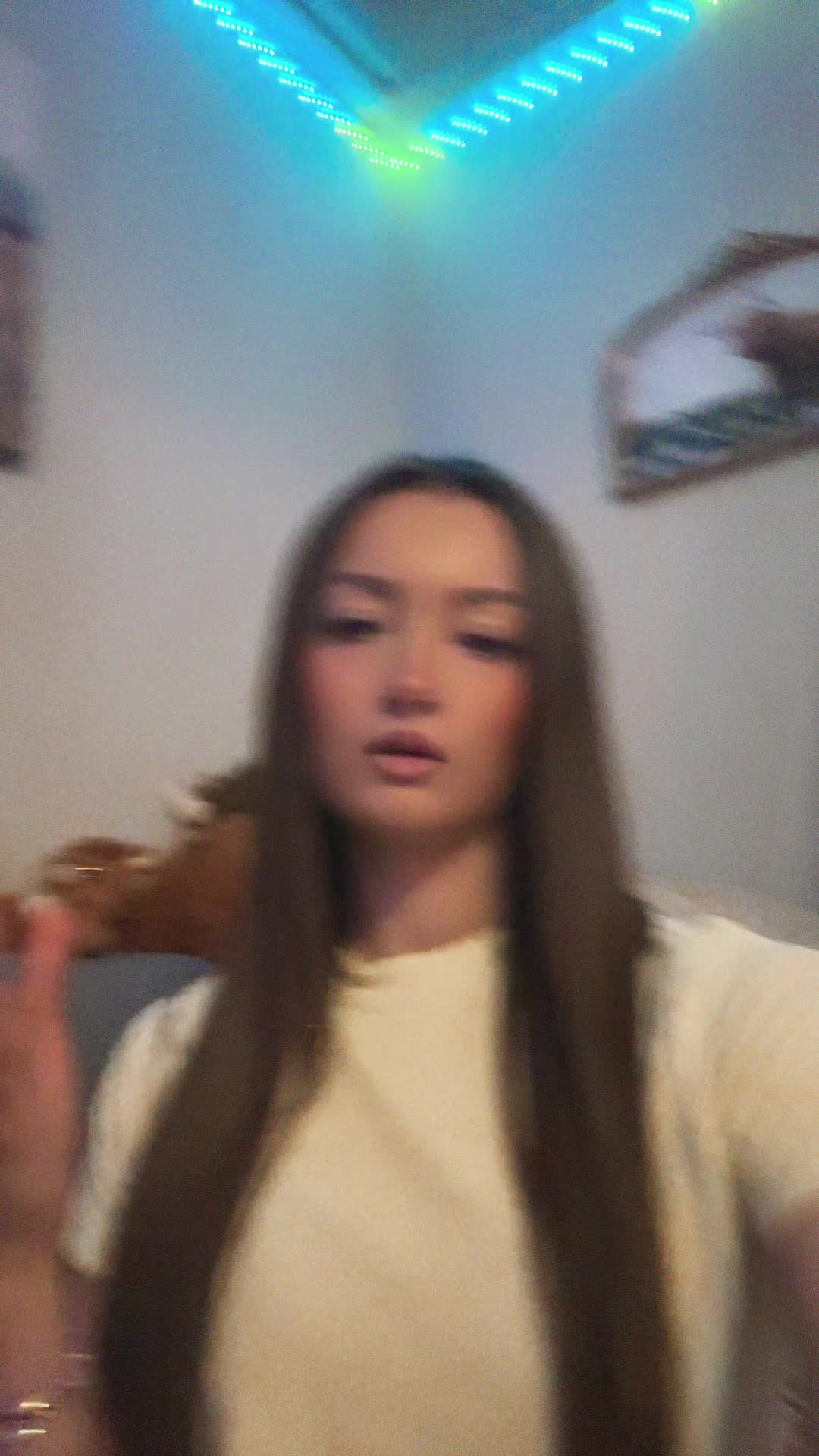 @Leah_J