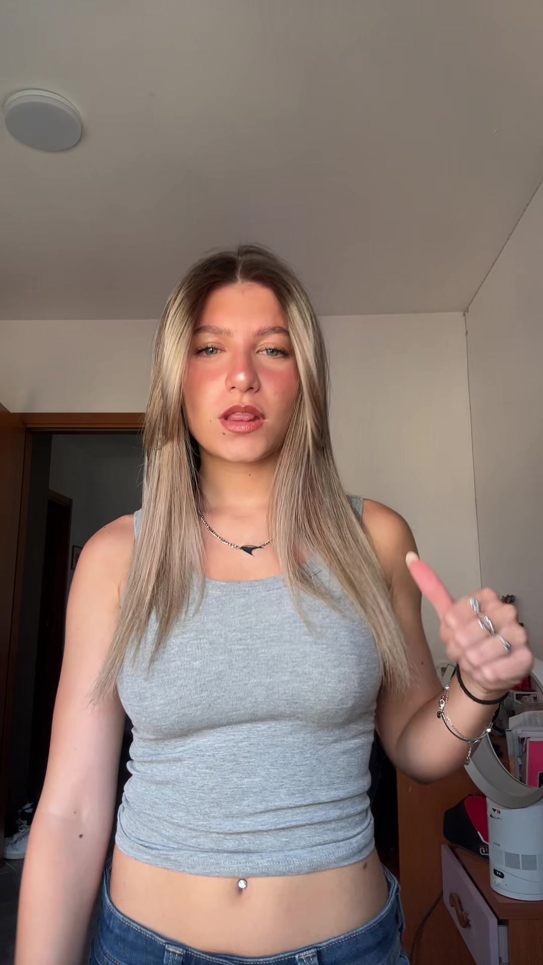 @chiara⧗ ⎊