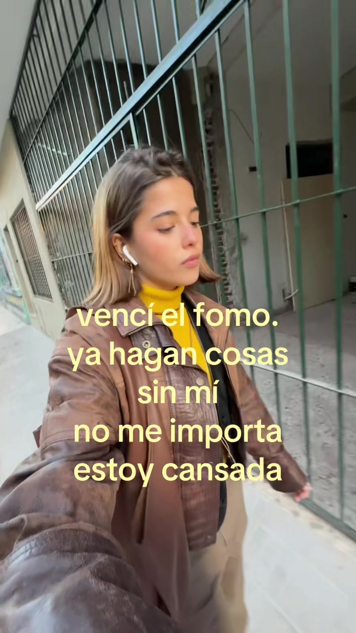 @this is lara sanchez ★