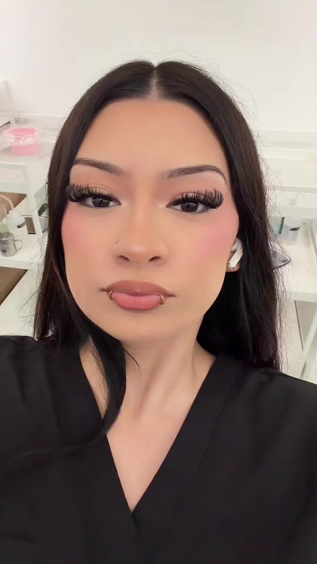 @yani ᥫ᭡