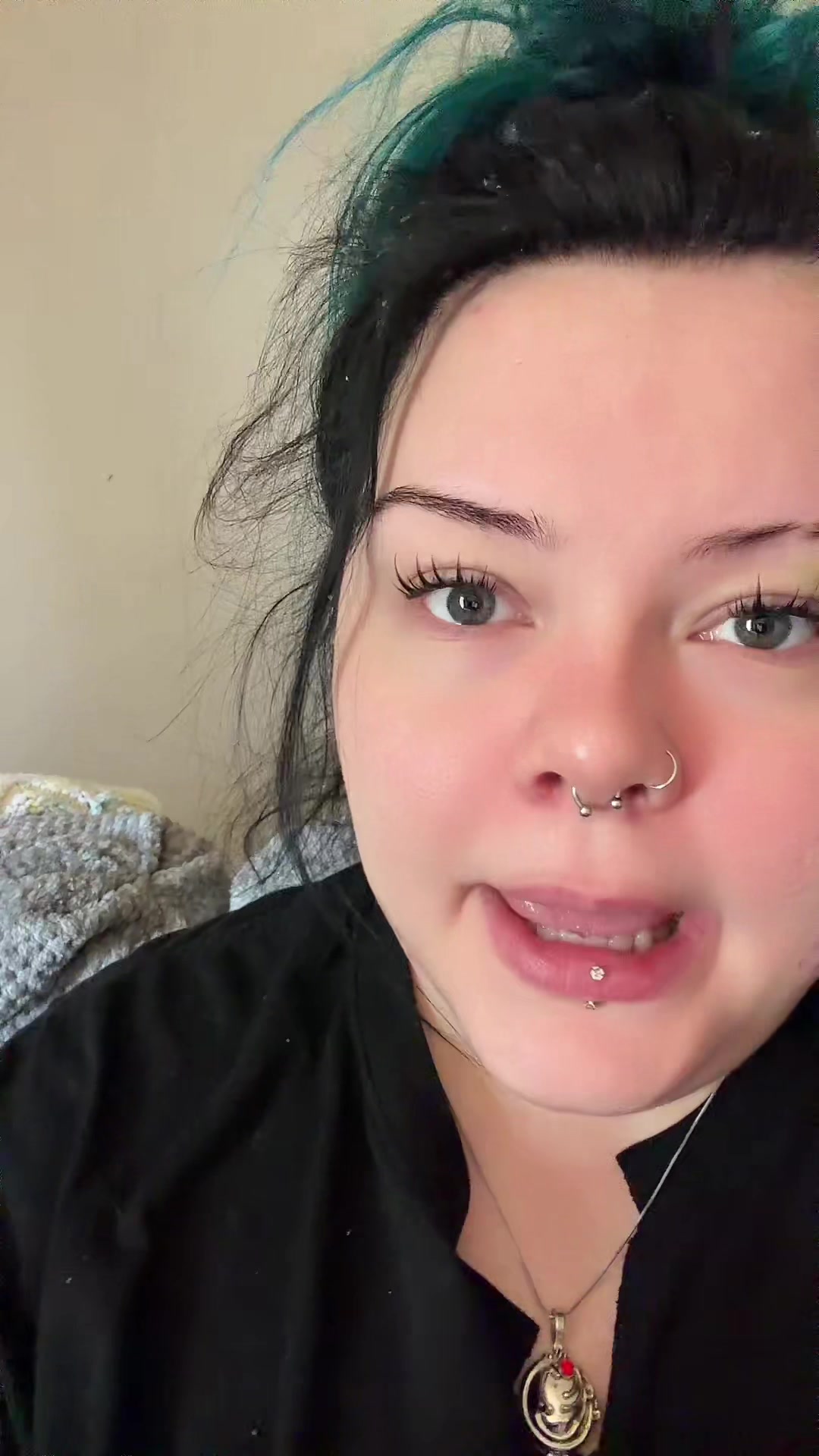 @Meganlove777