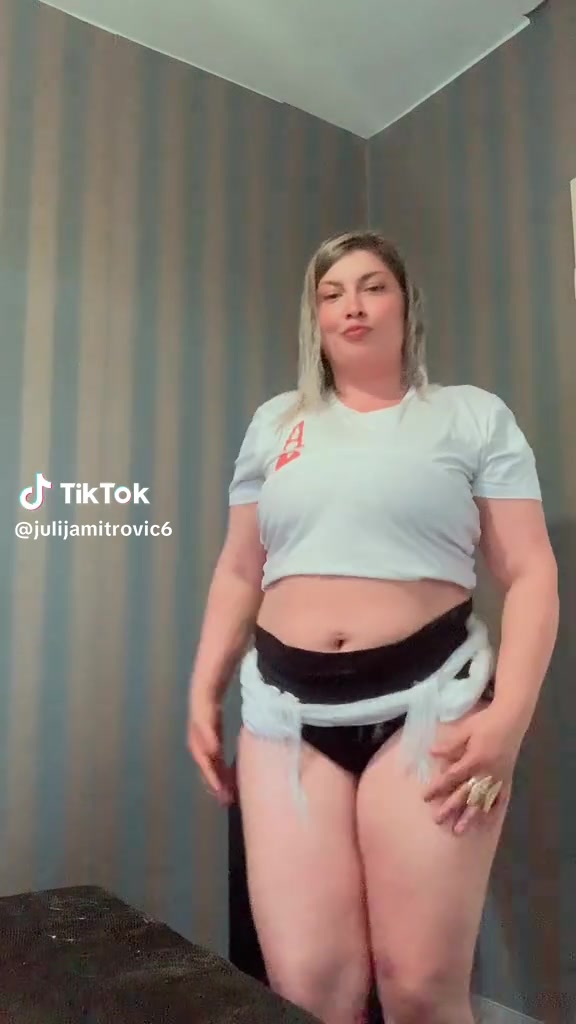 @Julija 2 ❤️😘🥰👑👑👑❤️