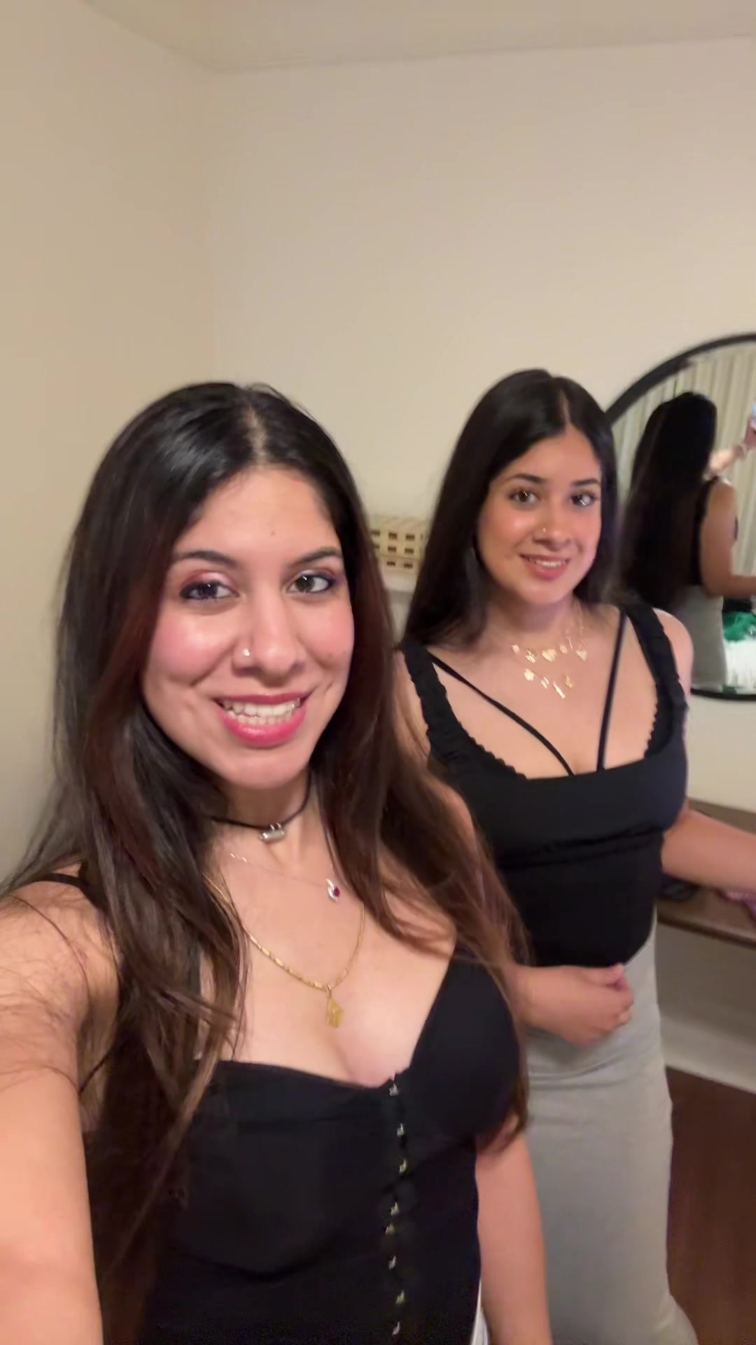 @madhavi_xoxo