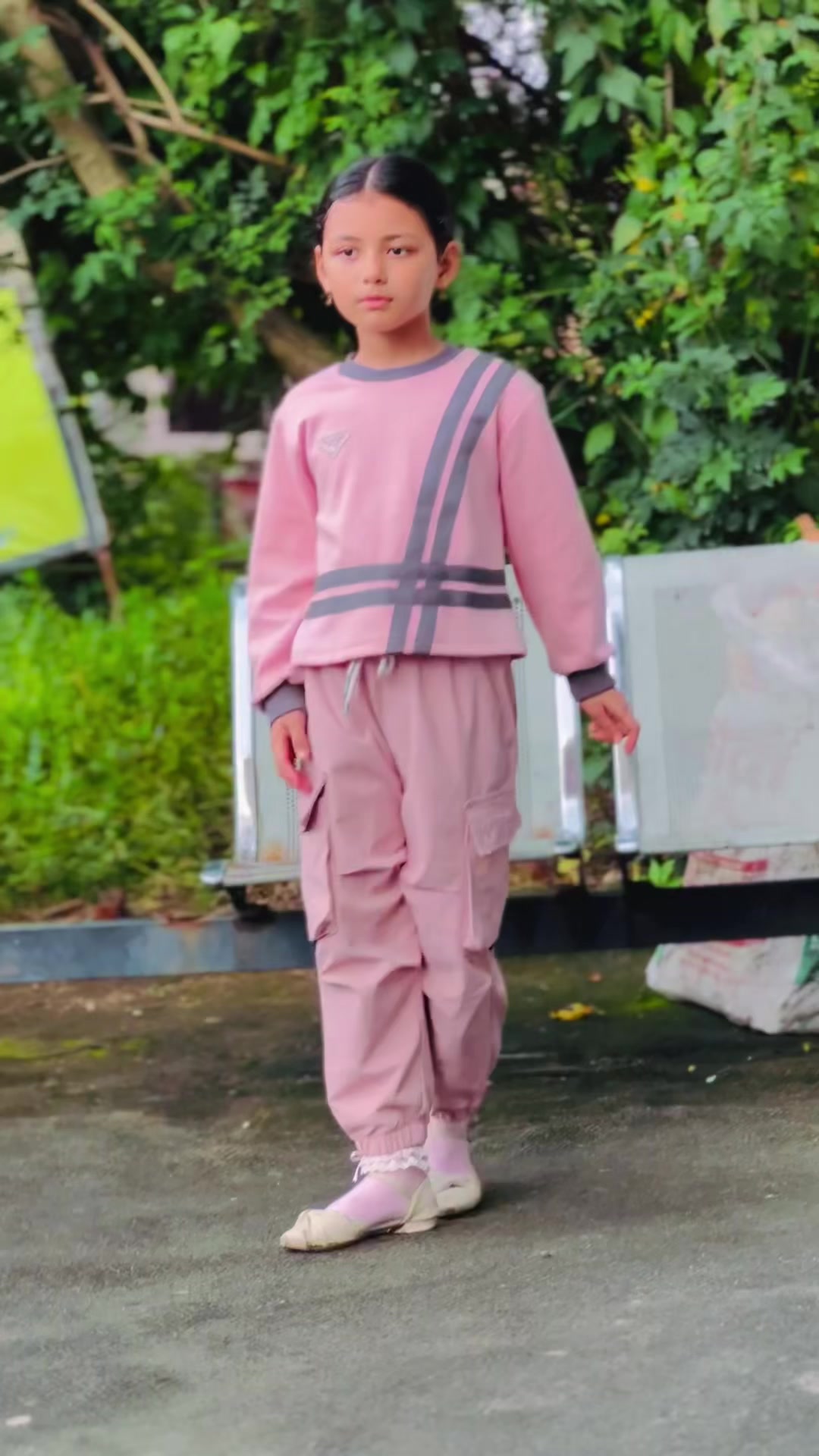 @ezesbipuri555
