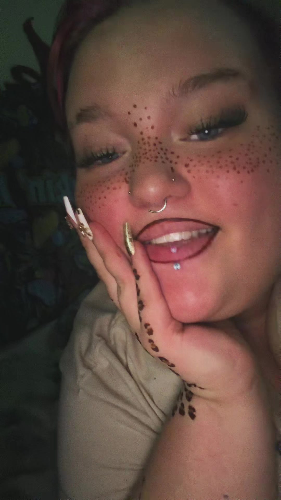 @𝓛𝓪𝓾𝓷𝓪 𝓳𝓮𝔀𝓮𝓵