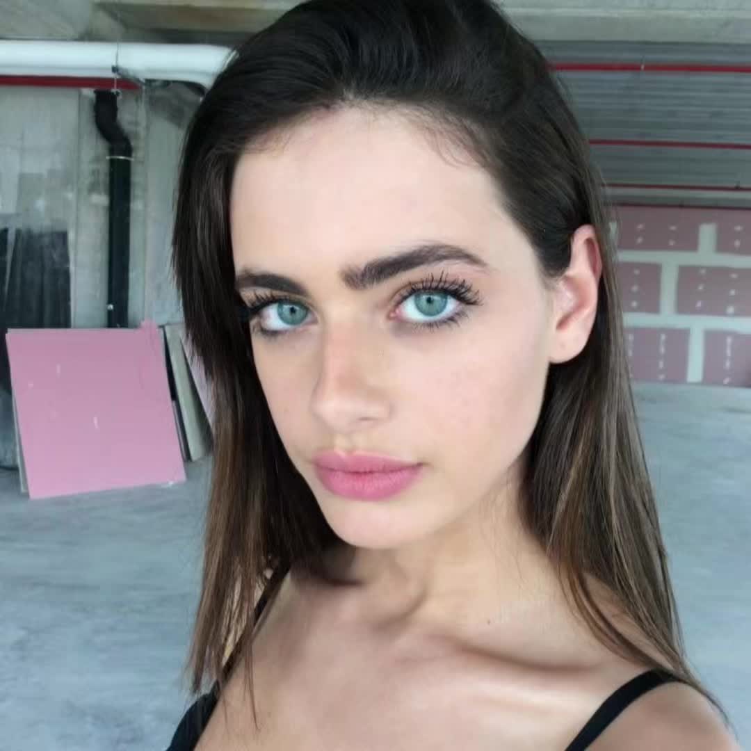 @yaelpill
