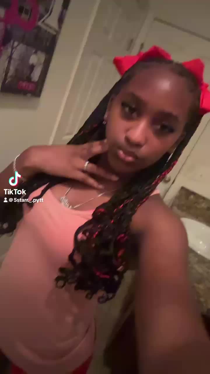 @￶