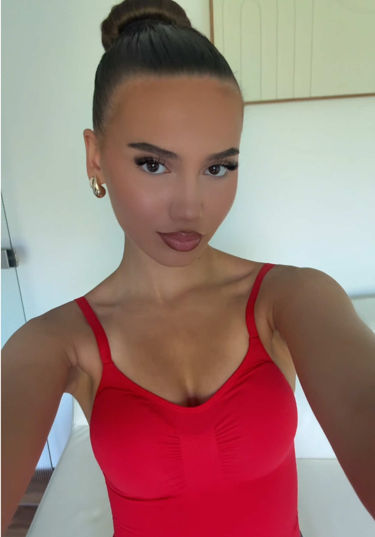 @𝖠𝗇𝗂𝗌𝖺