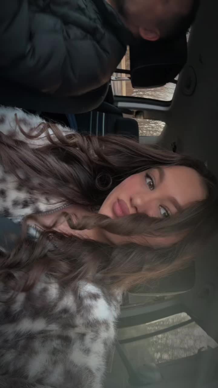 @larisamaria_05