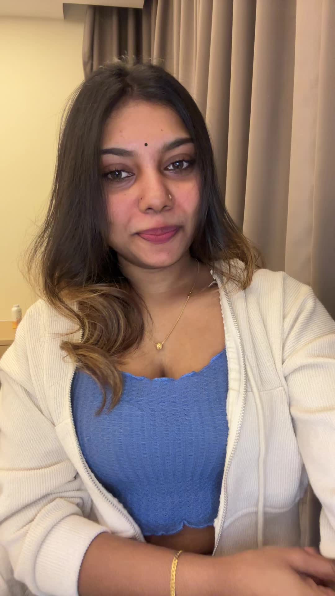 @Aishuu🖤👀