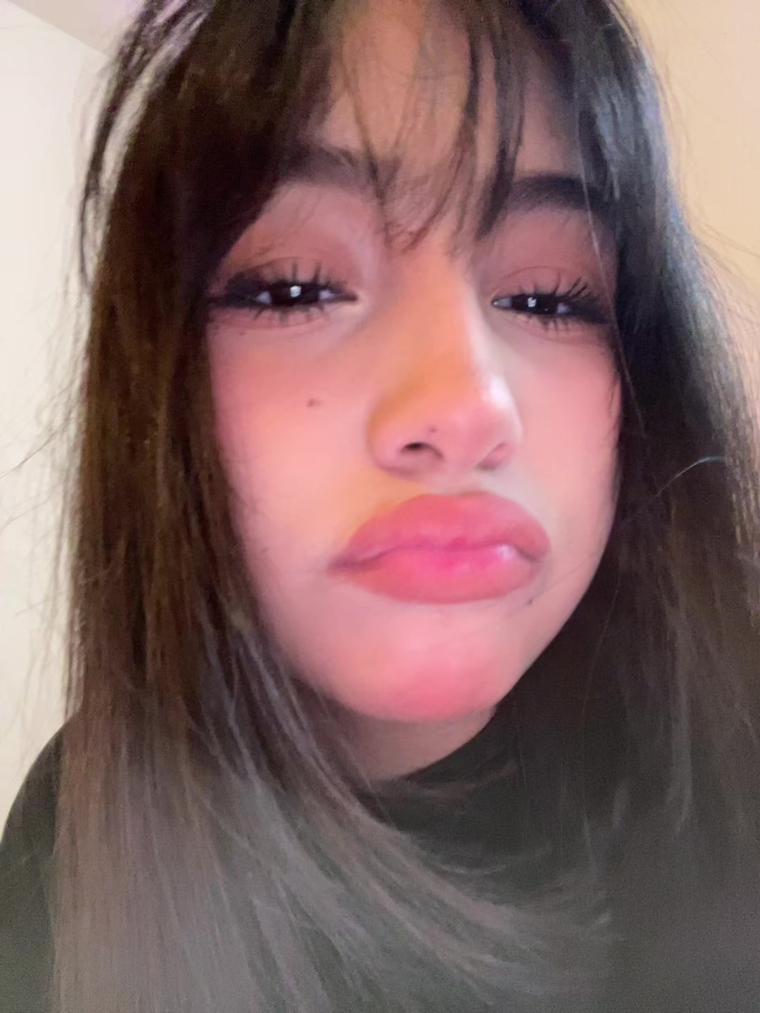 @️