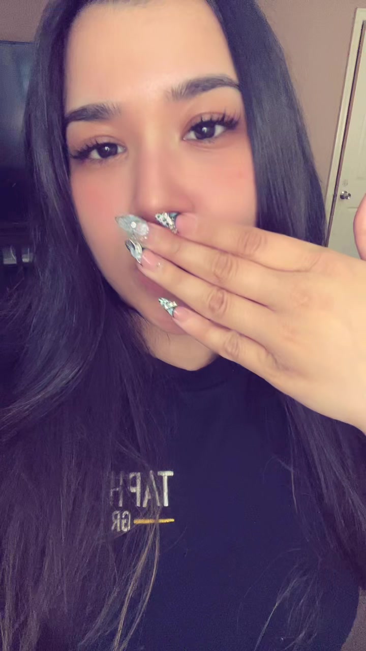 @melanie