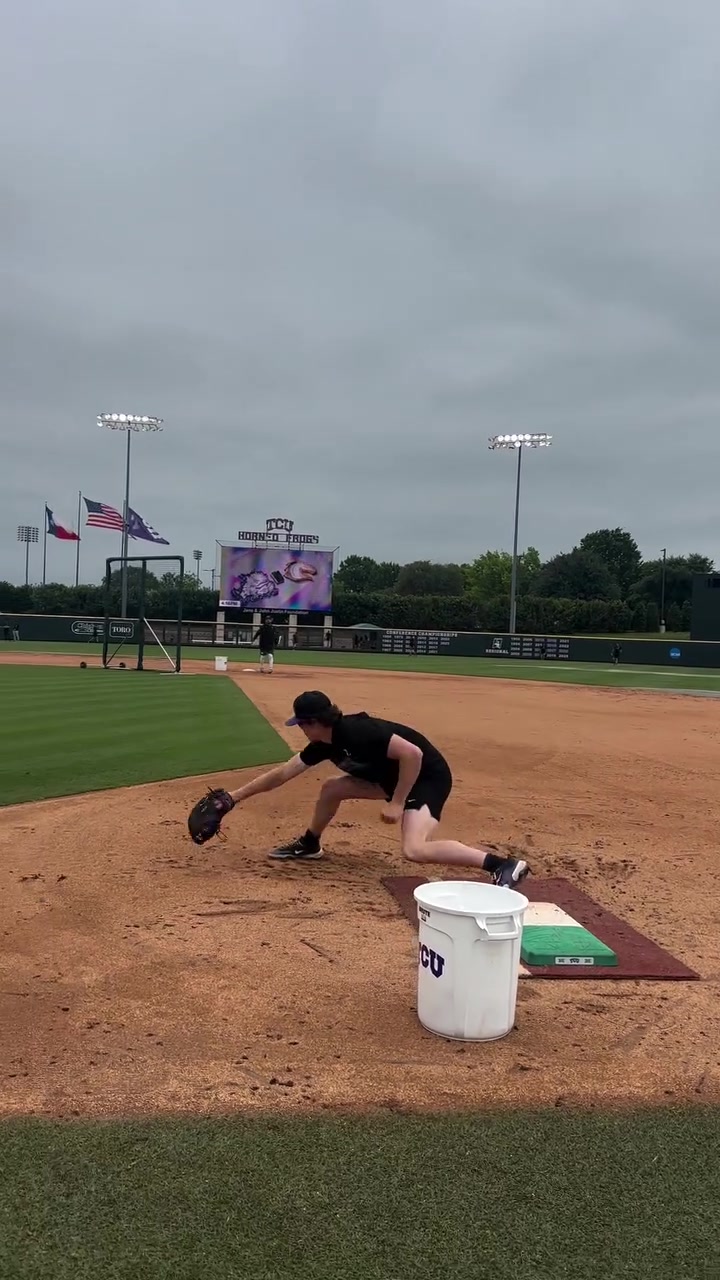 @Rawlings ⚾️🥎