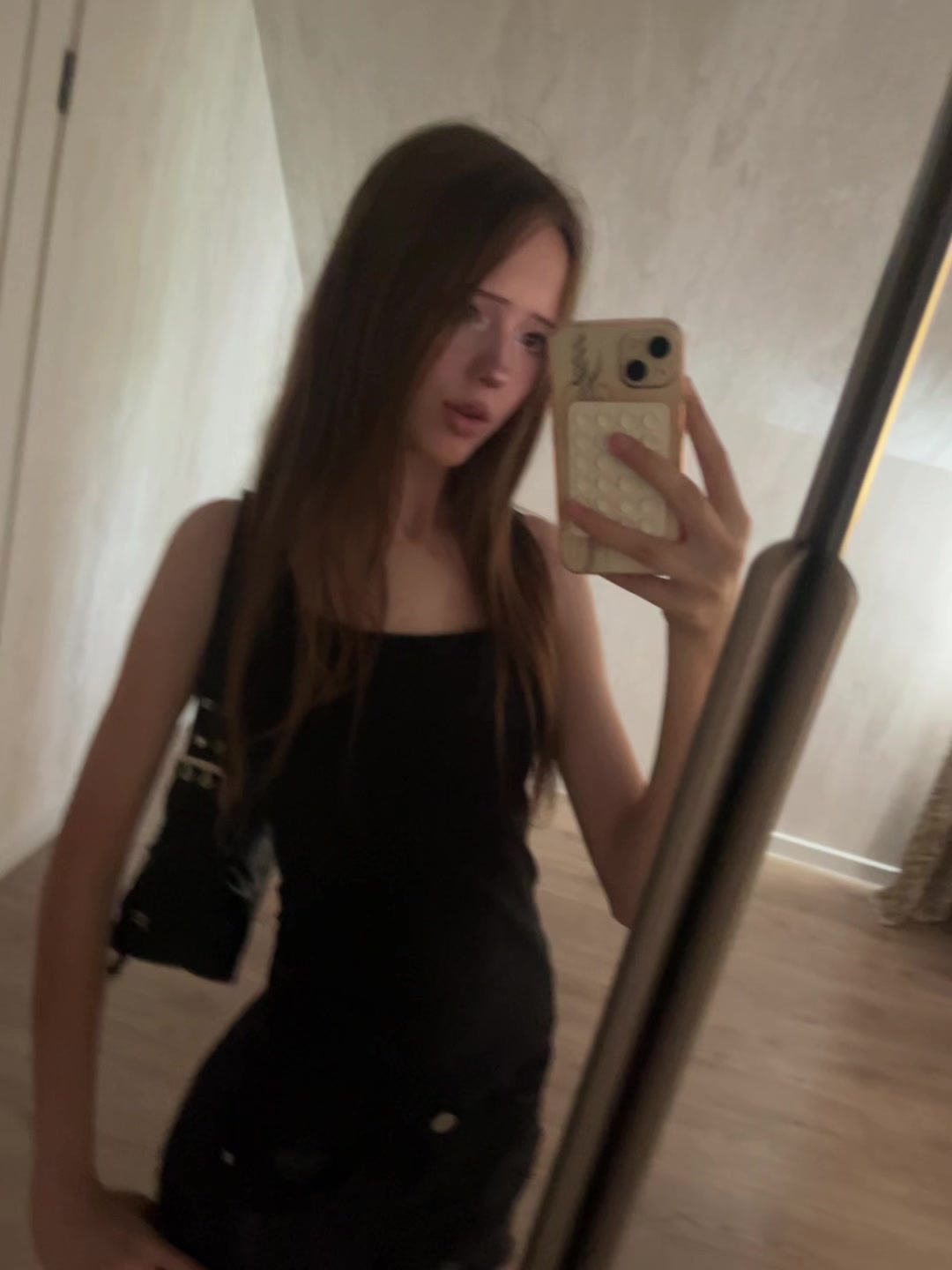 @nelka.cc