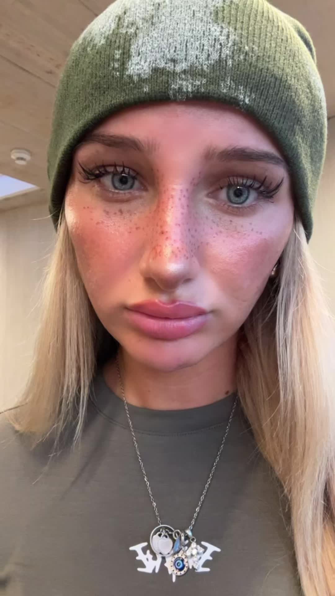 @annaxdueck