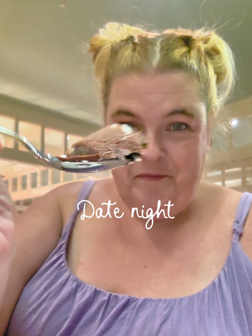 @Vikki • Plus-size Travel