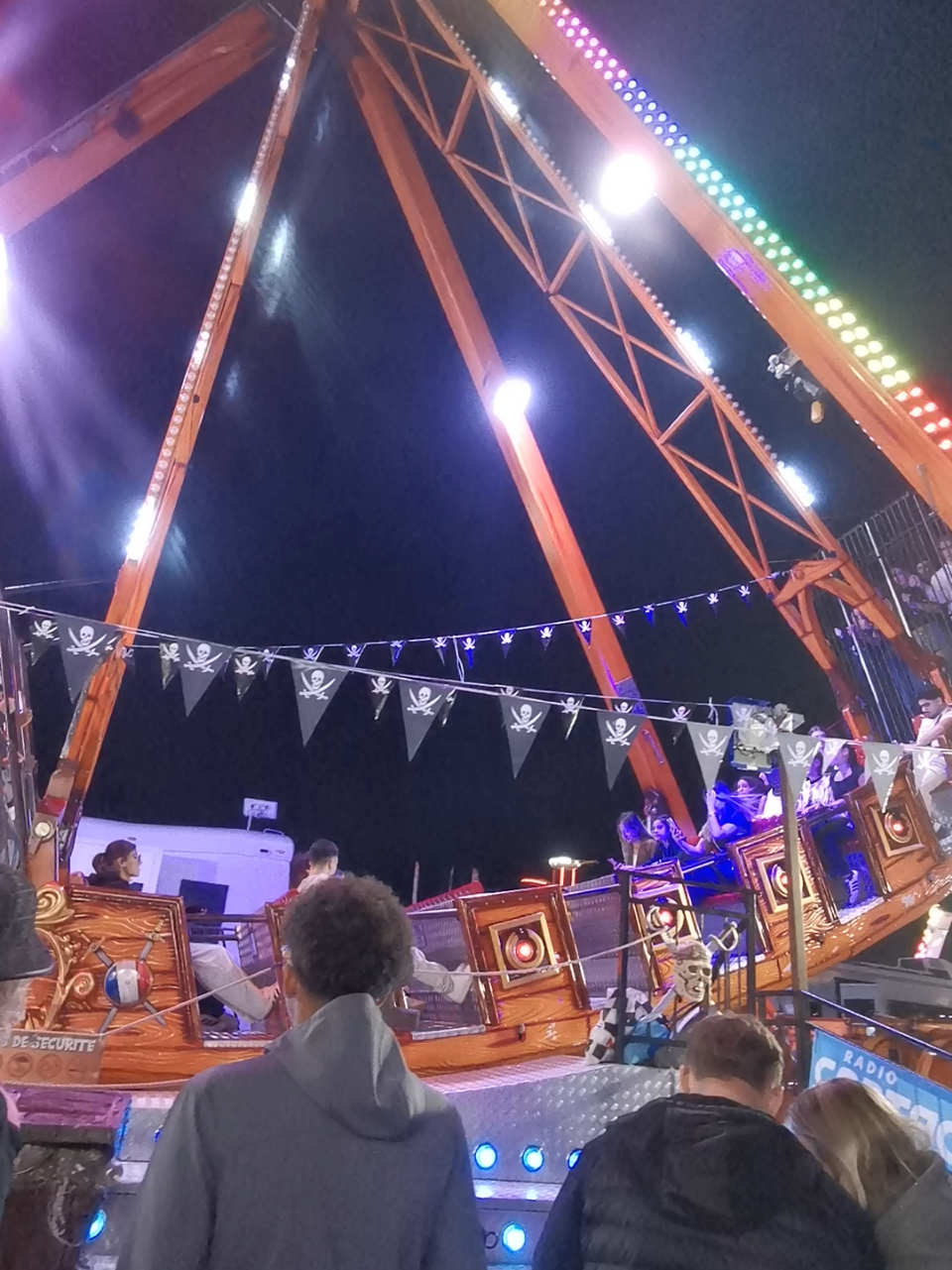 @ilies_funfair