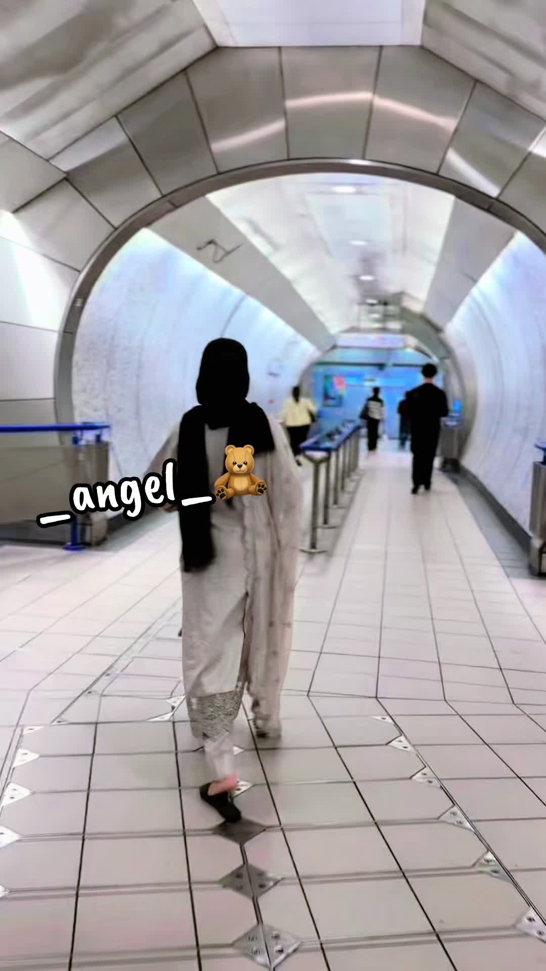 @_Angel_🧸