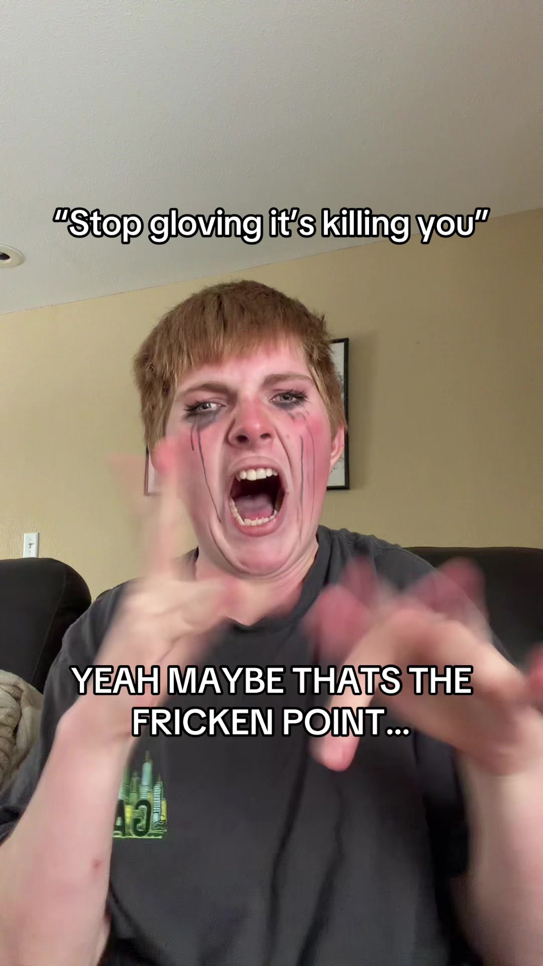 @FreakyAhCousin