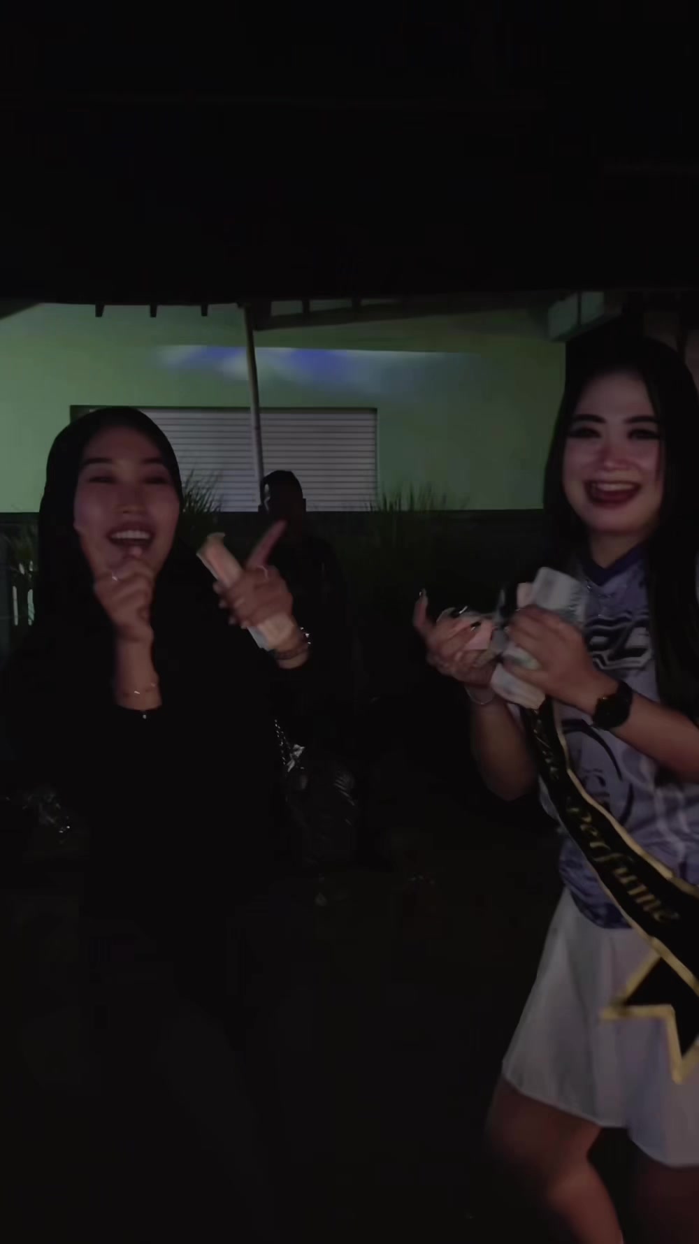 @devitaa