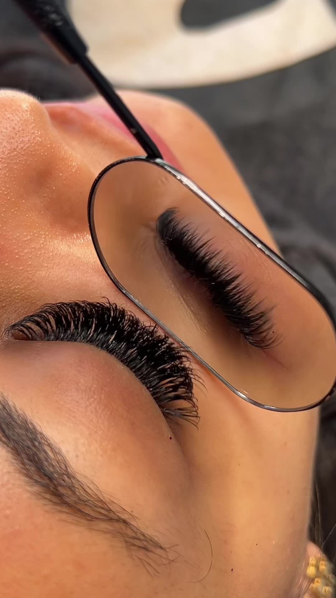 @Barebybee