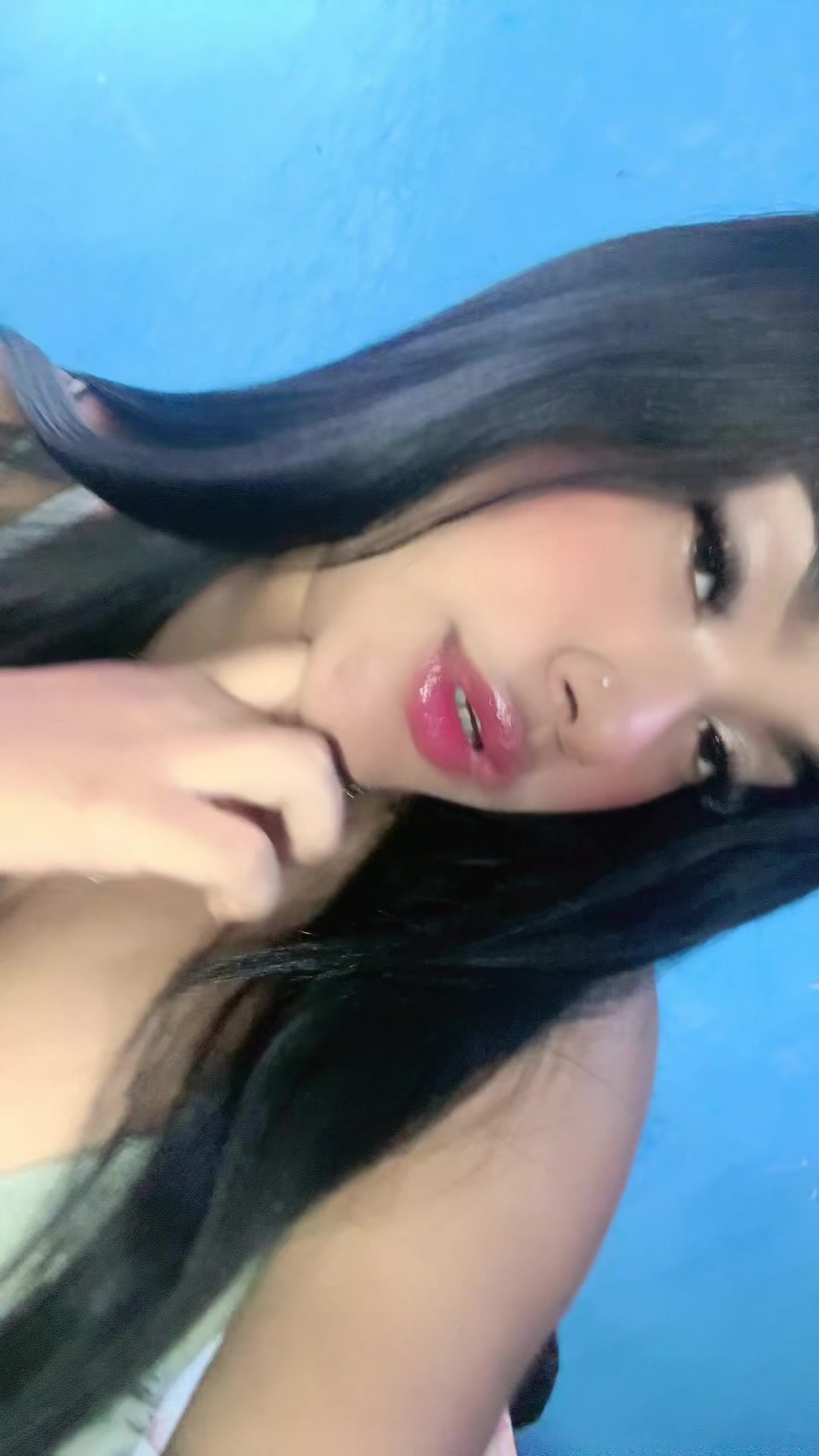 @𝐷.