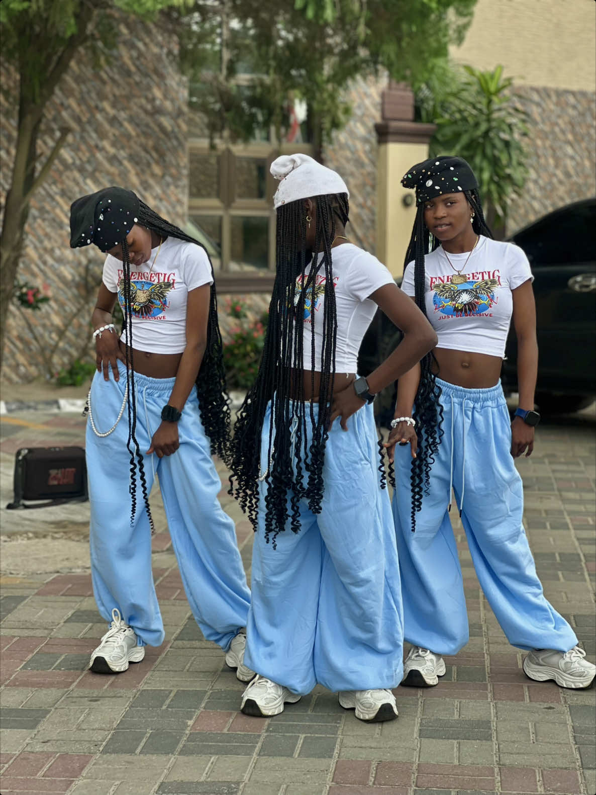 @Starlizdancer